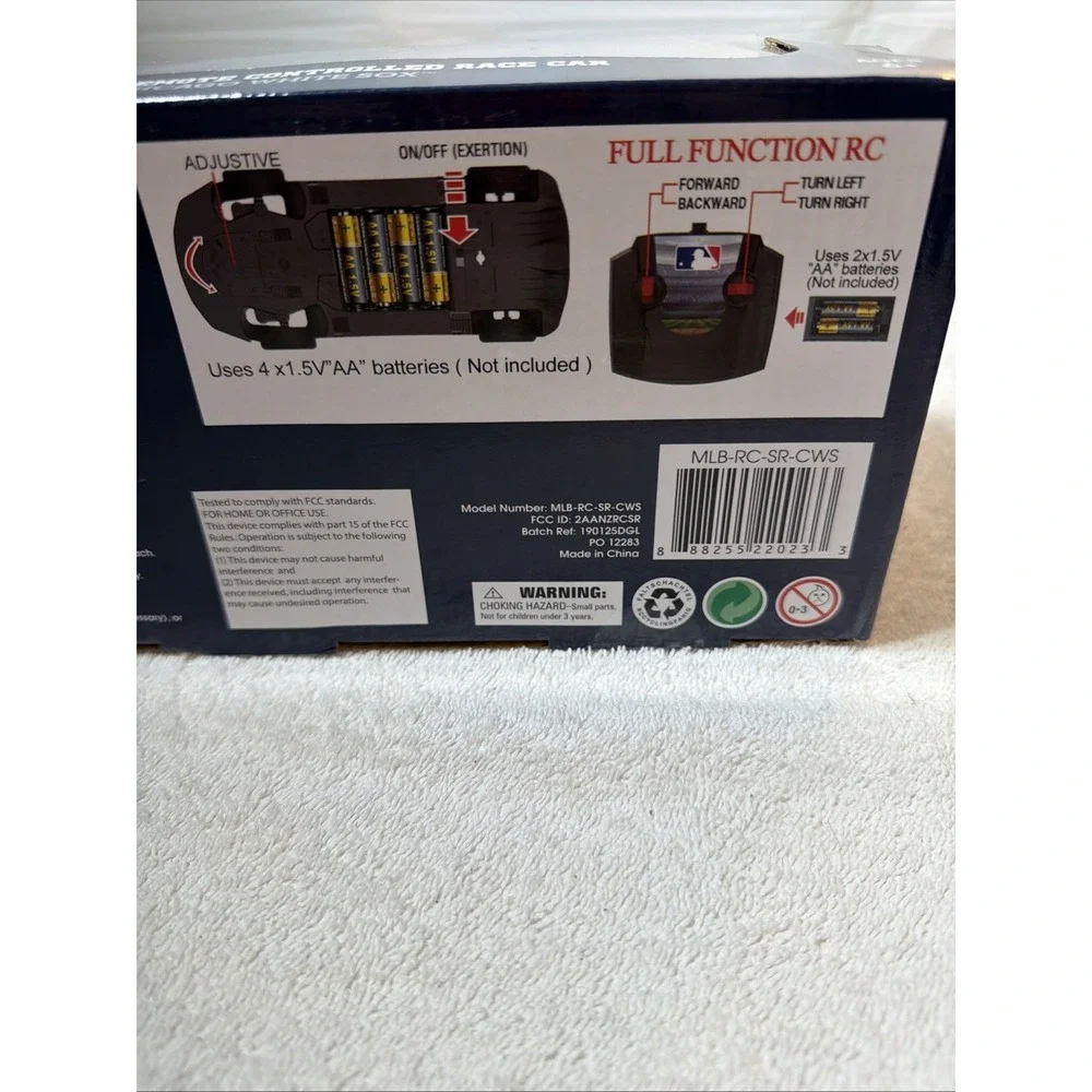 Stadium Racers Chicago White Sox Remote Controlled Race Car 1/18 Scale MLB